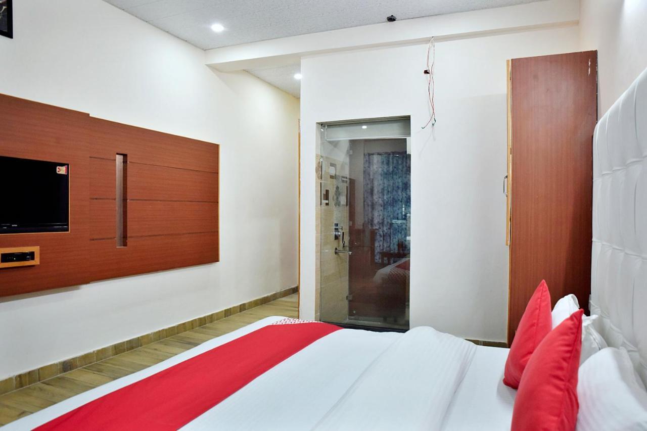Oyo 9648 Hotel Morainic Hills Dharamshala Eksteriør billede